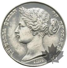GRANDE BRETAGNE-1862-Médaille Reine Victoria-Superbe
