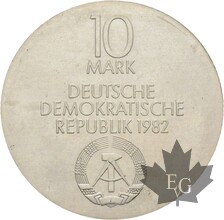 ALLEMAGNE-1982-10 MARKS-NOUVEAU GEWANDHAUS DE LEIPZIG-FDC